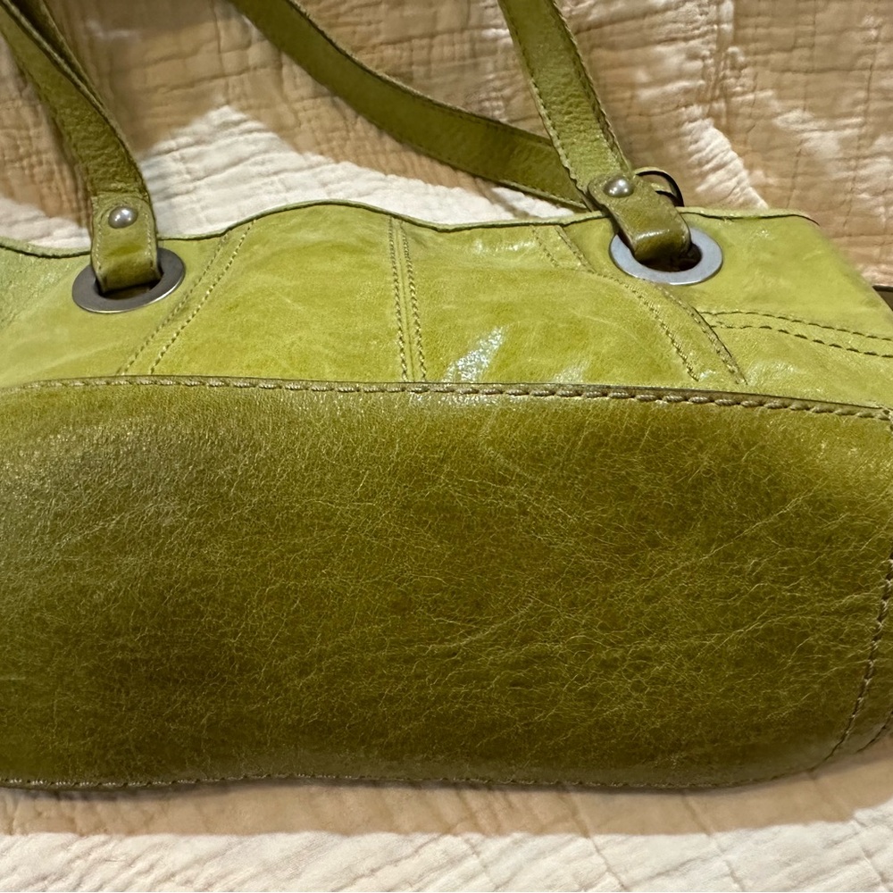 Fossil Lime green leather bag - Picture 9 of 10